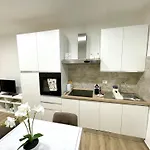 Best Rome Apartment Lägenhet *